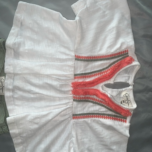 Infant Clothing - Picture 2 of 4